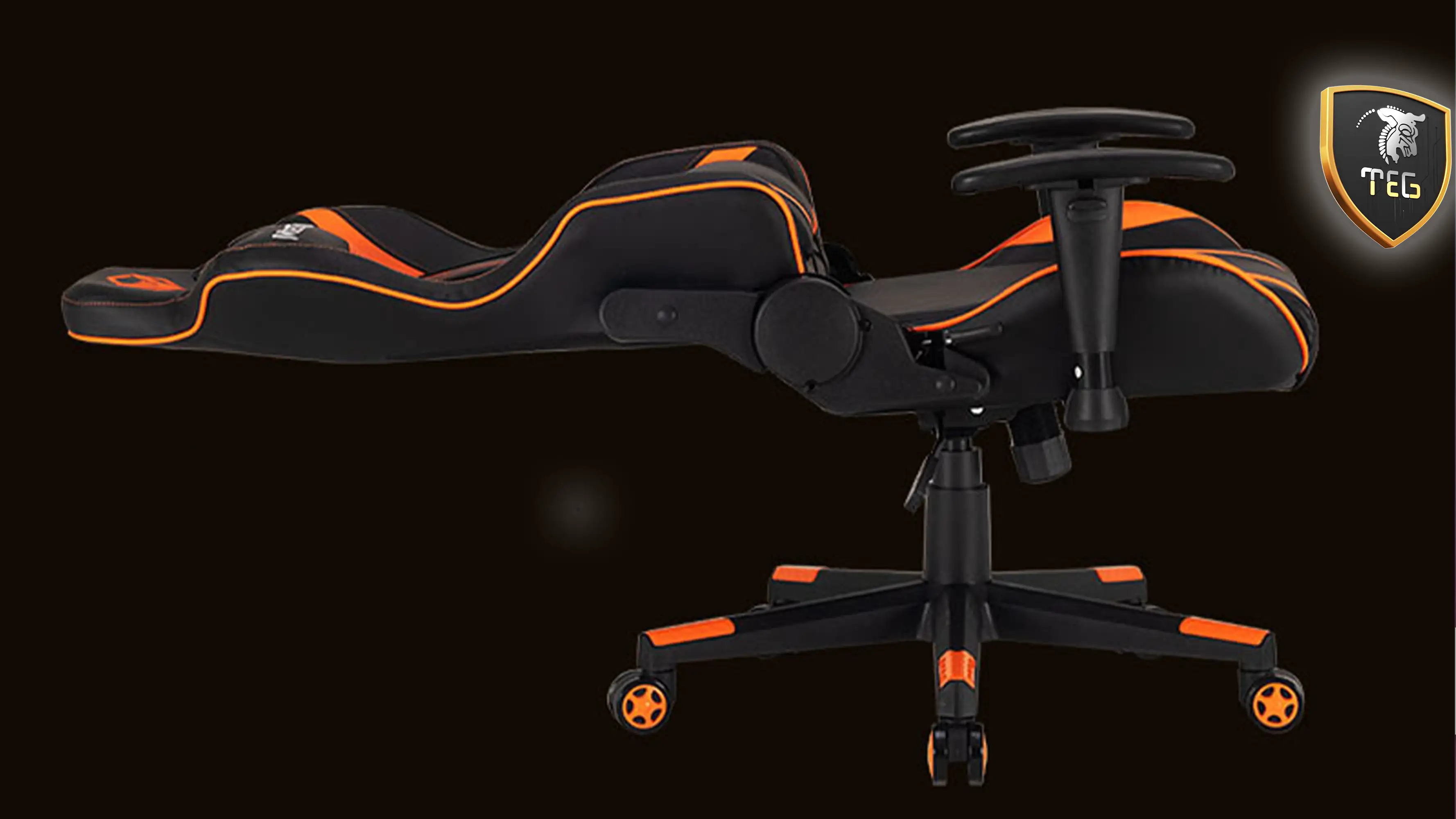 آموزش مونتاژ صندلی با مکانیزم چندمنظوره DXRacer